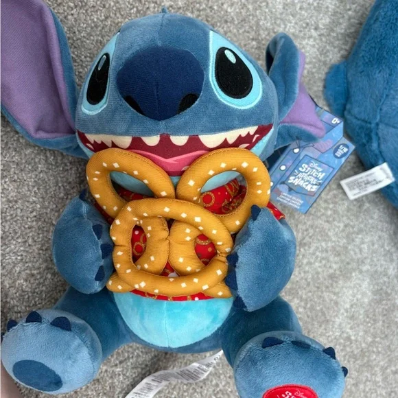 NWT Disney Stitch Plush Toy with Pretzel Stitch attacks snacks limited - Picture 9 of 11